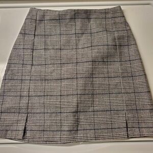 Brandy Melville Gray Plaid Skirt